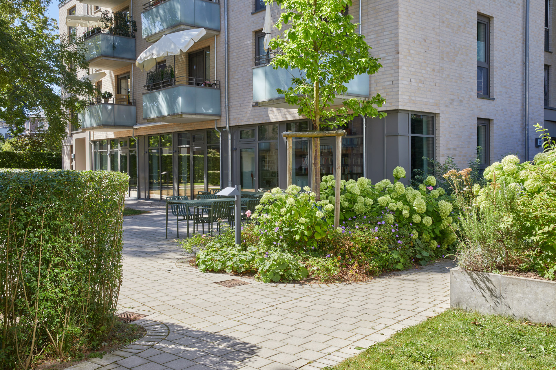 Gartenanlagen Seniorenwohnanlage Blankenese Mörikestraße / Freianlagenplanung Landschaftsarchitektur+